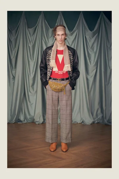 Look 76